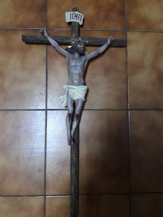 Cristo crucificado escuela Dimosa 