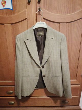 Americana talla 40 Zendra marrón 