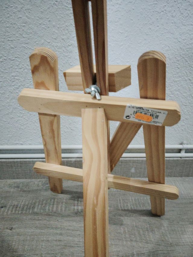 Caballete pequeño para pintar