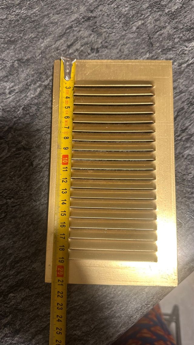 Rejilla de salida de humos para cocina o baño