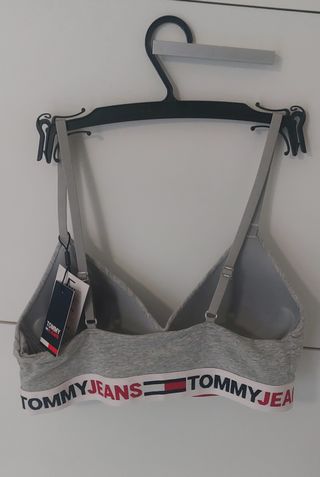 Sujetador deportivo Tommy Hilfiger a estrenar
