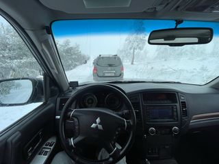 Mitsubishi Montero 2007