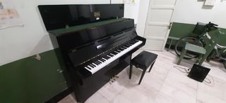 Piano Kawai C E - 8