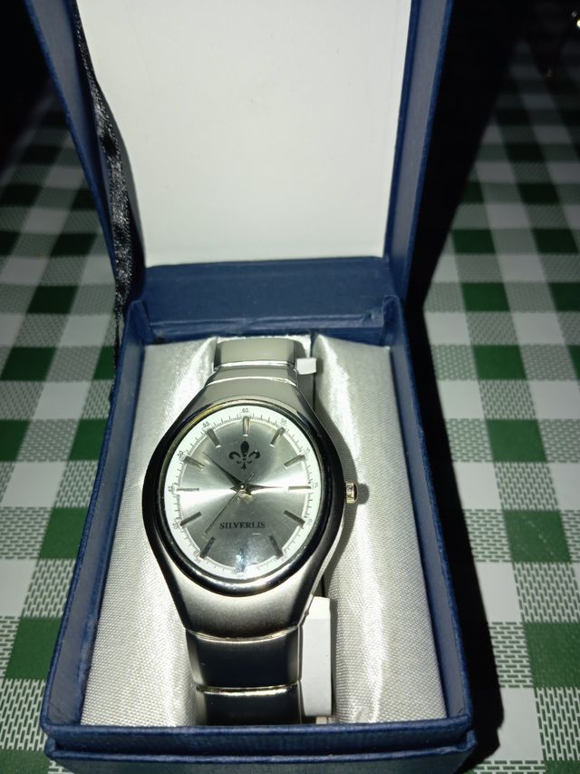 Reloj 