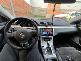 Volkswagen Passat CC 2011