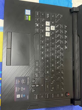 ASUS ROG STRIX G i7 RTX 2060 16GB RAM 512GB