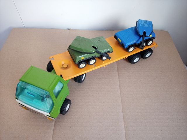 Camión Rico tanques Gozan