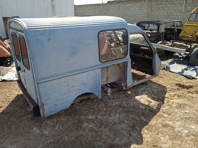 Carrocería dyane 400