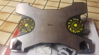 Mesa portatil ordenador 17"