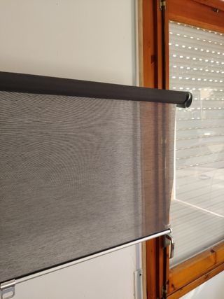 Estores cortinas gris