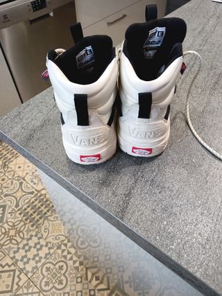 Zapatillas Vans Ultrarenge blancas
