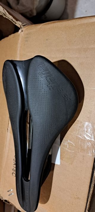 Sillin Selle Italia nuevo 145cm