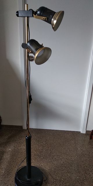 Lampara de pie LED