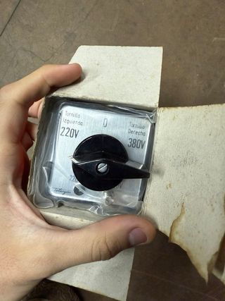 Interruptor modelo T