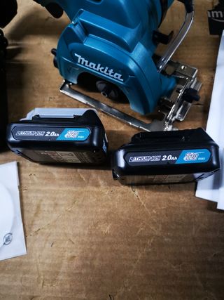 Makita cortador de cristal y azulejos