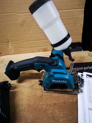 Makita cortador de cristal y azulejos