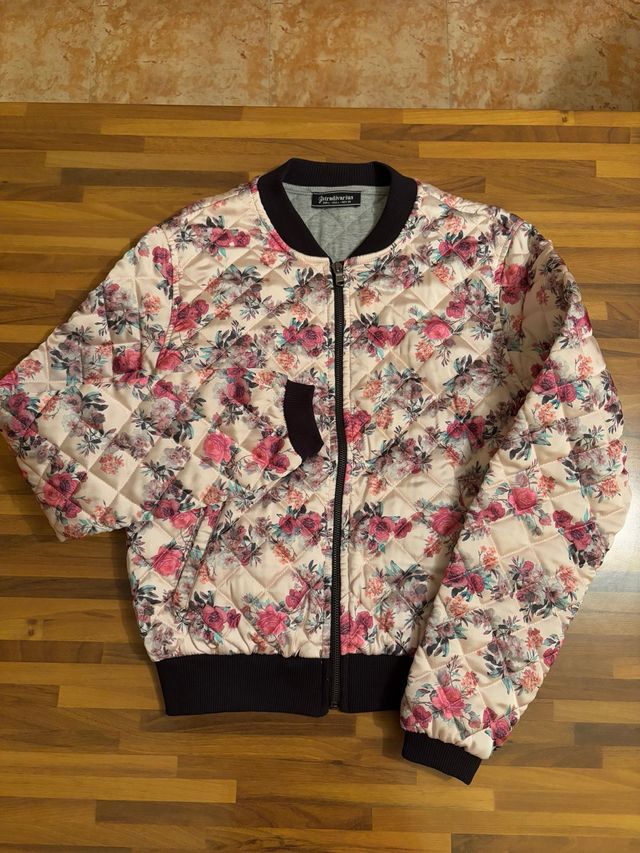 Giubbottino floreale