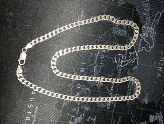 Cadena de plata