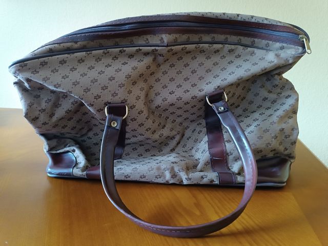 Bolsa de viaje Cepsa