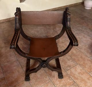 Poltrona Trono in ottime Condizioni