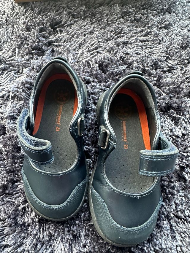 Zapato escolar biomecanics talla 23