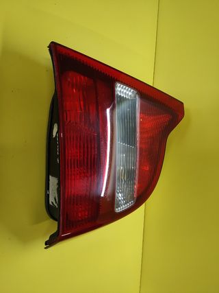 ✅PILOTO TRASERO DERECHO VOLVO S80