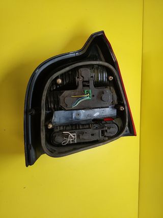 ✅PILOTO TRASERO DERECHO VOLVO S80