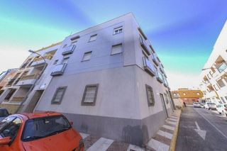 Garaje en venta en Roquetas Centro en Roquetas de Mar