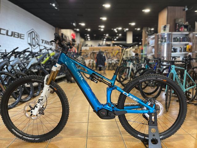 CUBE STEREO HYBRID ONE44 HPC AT