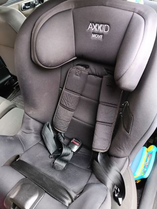 Silla axkid move