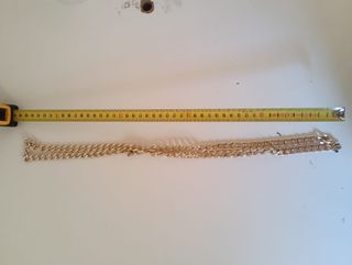 Cadena dorada gruesa estilo cubano