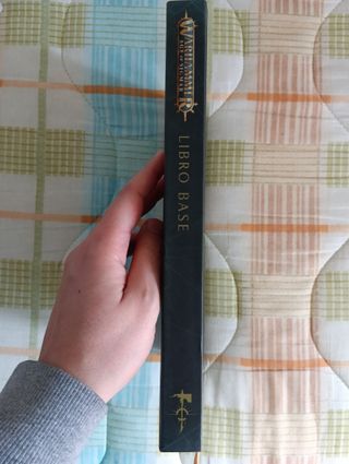 LOTTO MANUALE WARHAMMER AGE OF SIGMAR