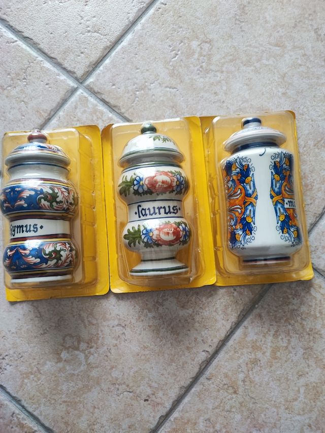 Set di 3 barattoli porta spezie