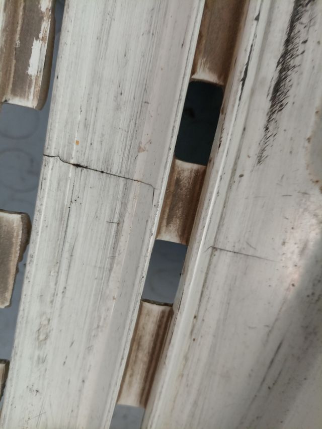 Poggiapiedi e tappetino  vespa s 50 danneggiata