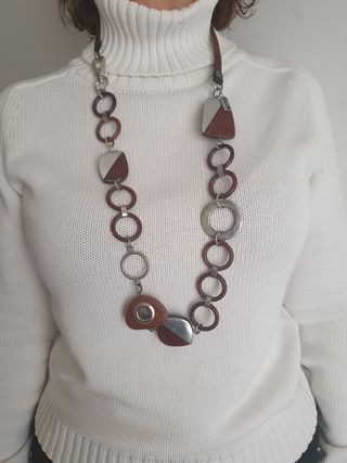COLLAR