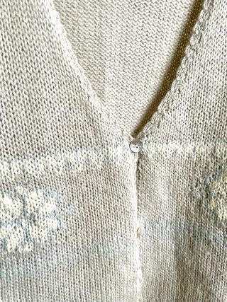 Cardigan Amichi bordada mohair vintage
