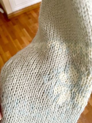 Cardigan Amichi bordada mohair vintage