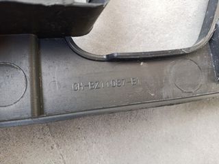 SOPORTE PARACHOQUE DELANTERO MERCEDES VITO VIANO