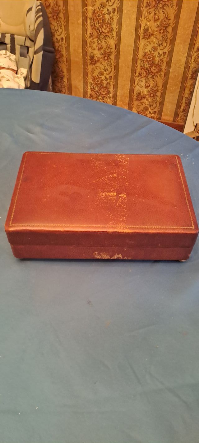 Scatola per sigari con musica