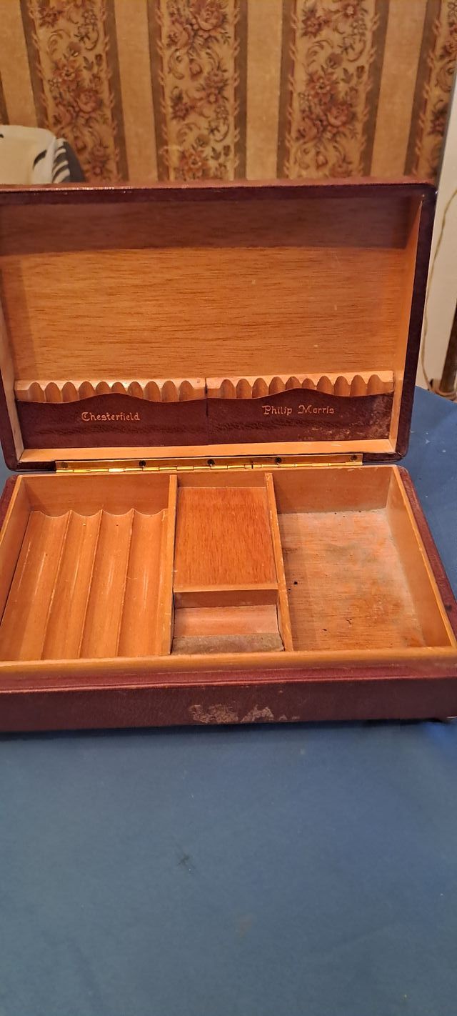 Scatola per sigari con musica