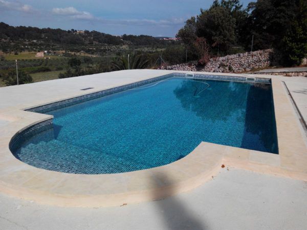 Montaje de laminas armadas para piscinas