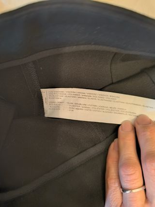 Pantalones pitillos de traje en negro 36