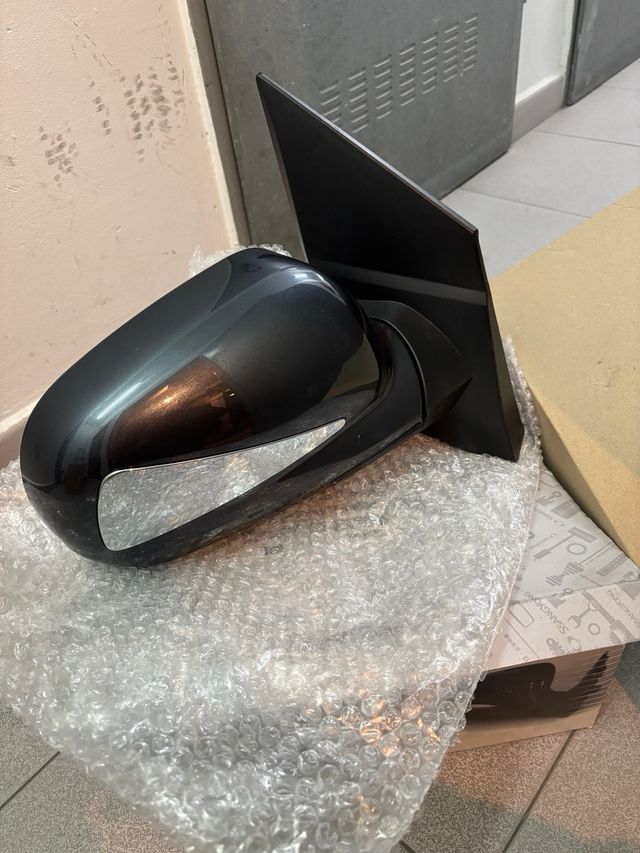 Specchio destro Ssangyong Kyron 7892109021