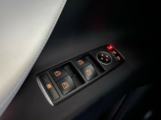 Tesla Model X Ludicrous Performance 4WD