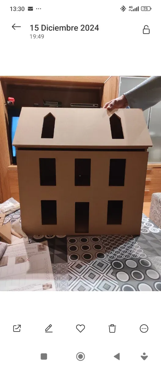 Casa de muñecas para montar