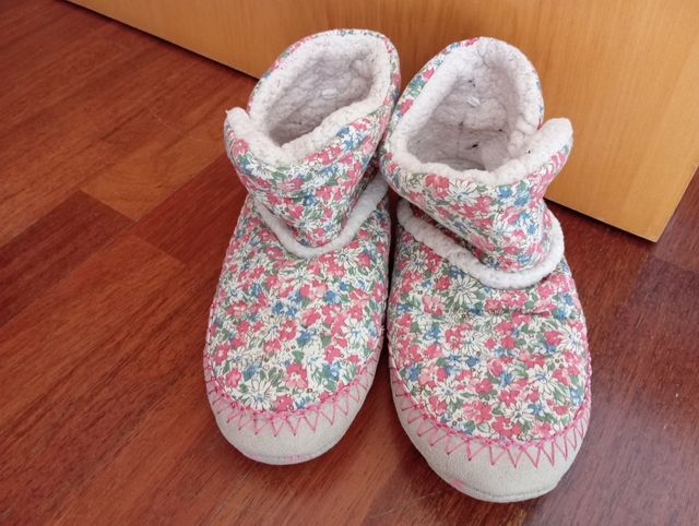 Zapatillas botín de casa mujer