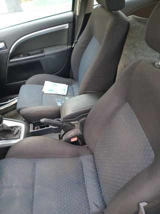 DESPIECE FORD MONDEO III 2005