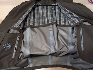 Gabardina chaqueta marrón Gore Tex t48