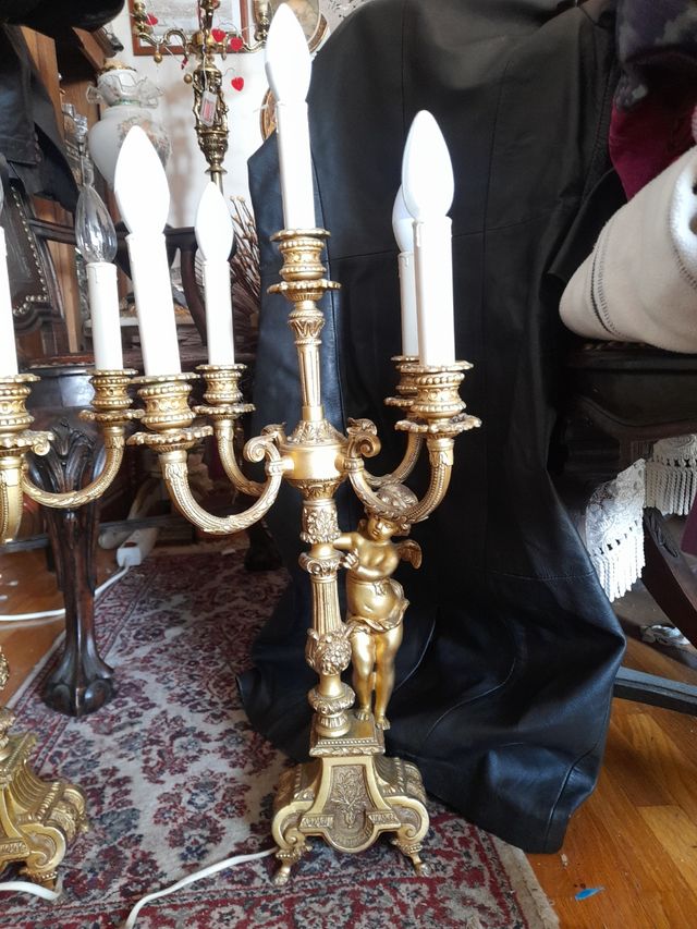 Candelabros antiguos de bronce