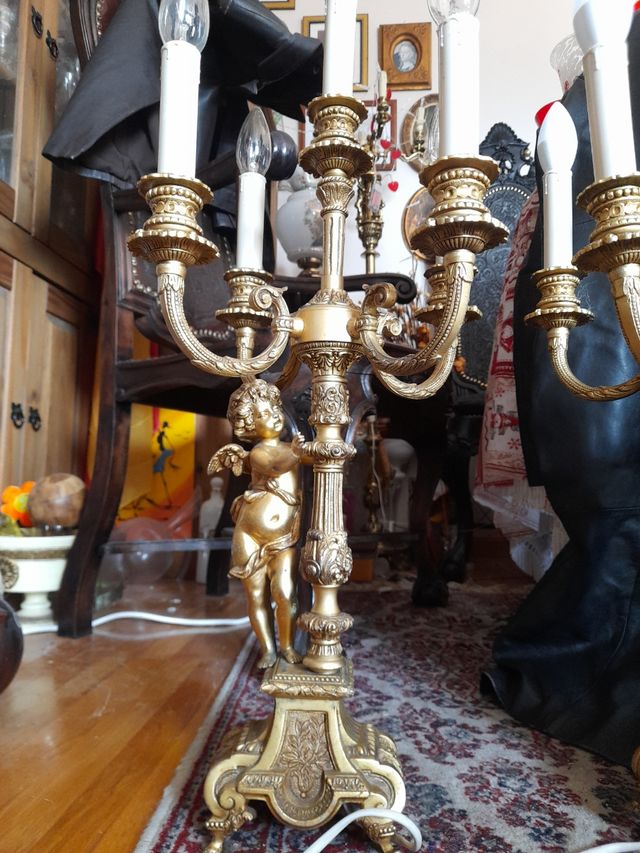 Candelabros antiguos de bronce